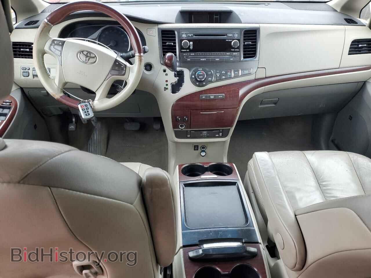 2011 TOYOTA All Models - VIN: 5TDYK3DC8BS145340 - Фото 8