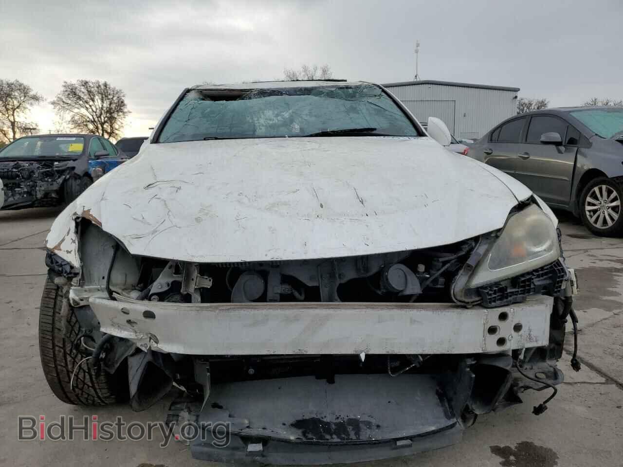 2011 LEXUS IS - VIN: JTHCE5C29B5000446 - Photo 5