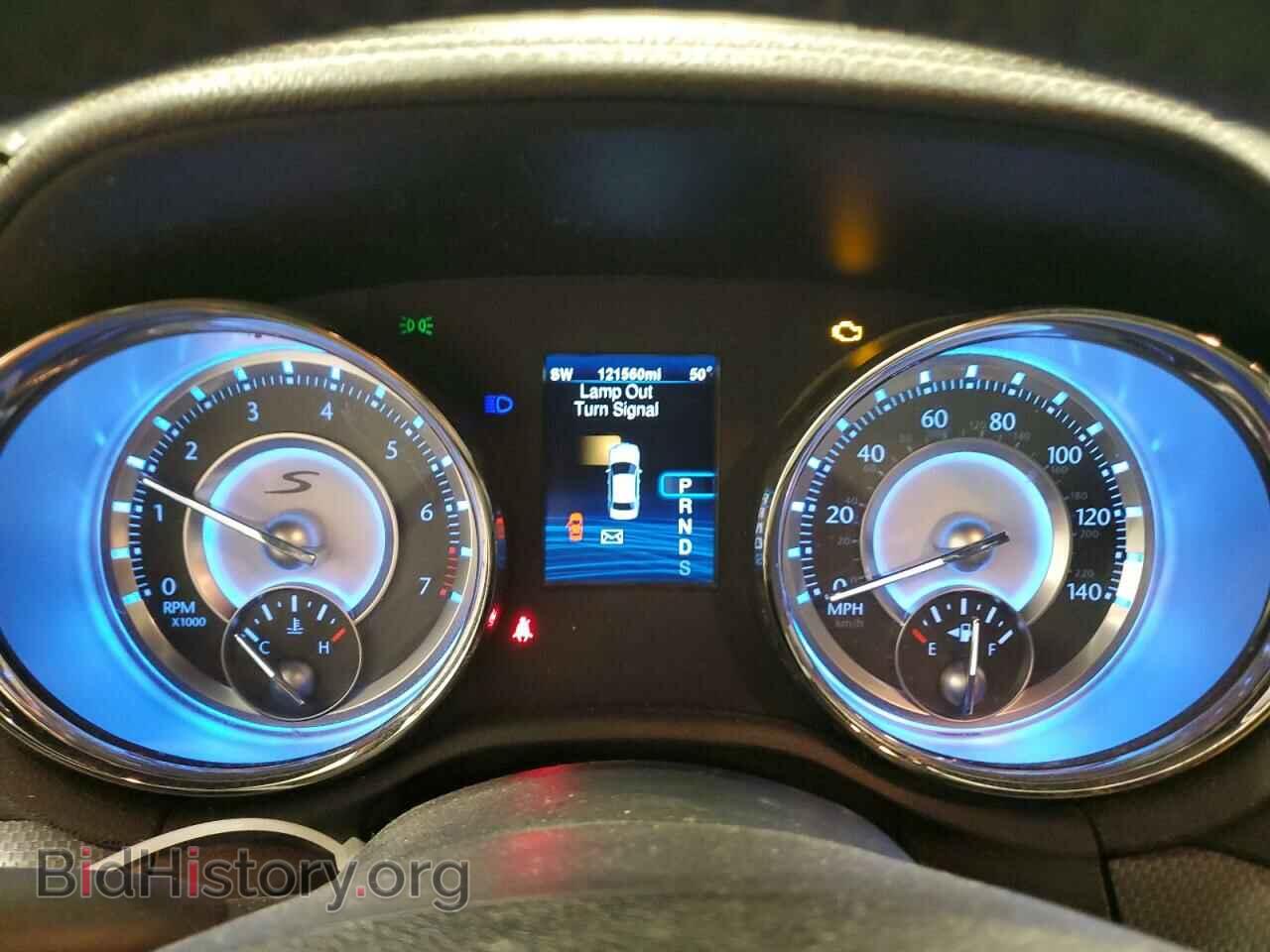 2014 CHRYSLER 300 - VIN: 2C3CCAGG1EH222597 - Фото 9