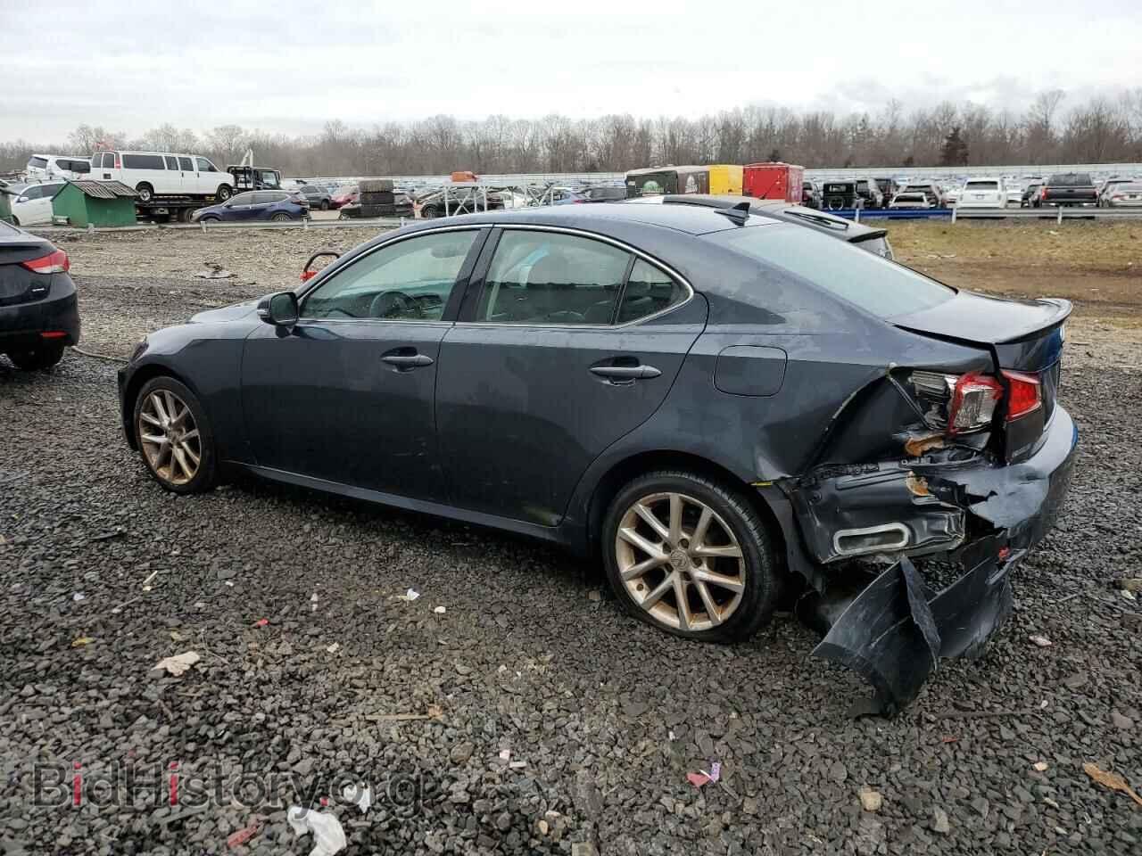 2011 LEXUS IS - VIN: JTHCF5C25B5051343 - Photo 2