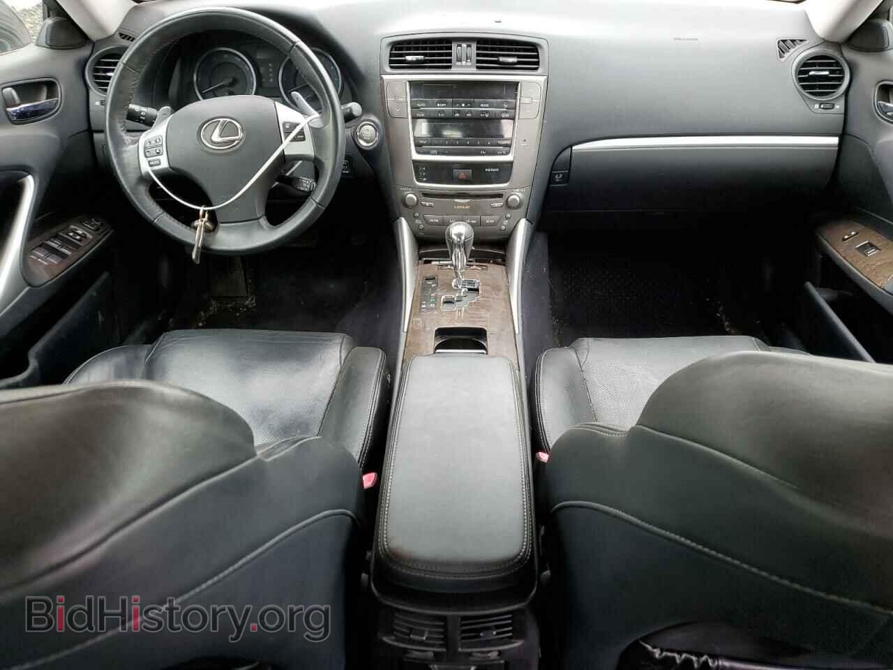2011 LEXUS IS - VIN: JTHCF5C25B5051343 - Photo 8