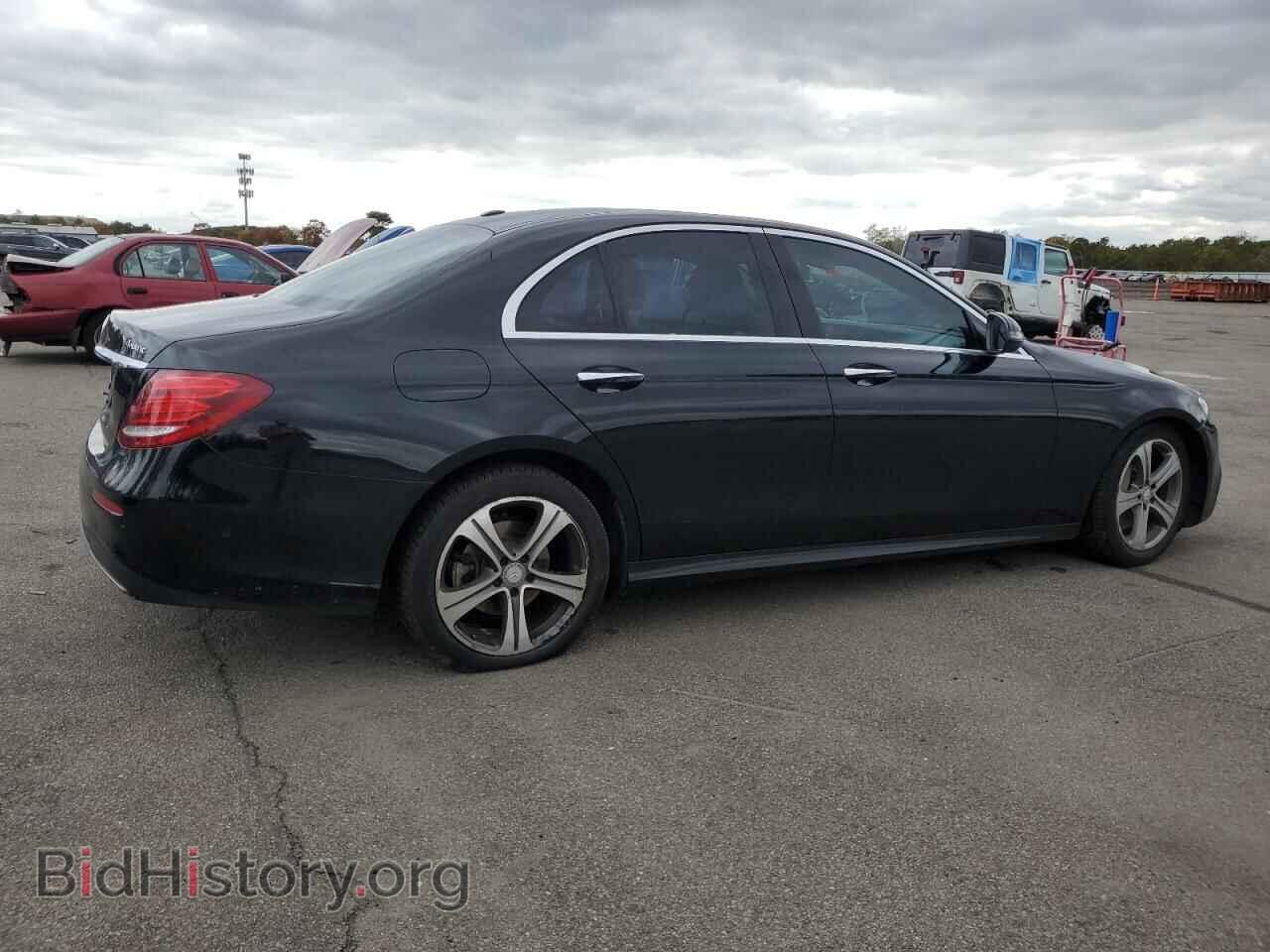 2017 MERCEDES-BENZ E-CLASS - VIN: WDDZF4KBXHA210287 - Фото 3