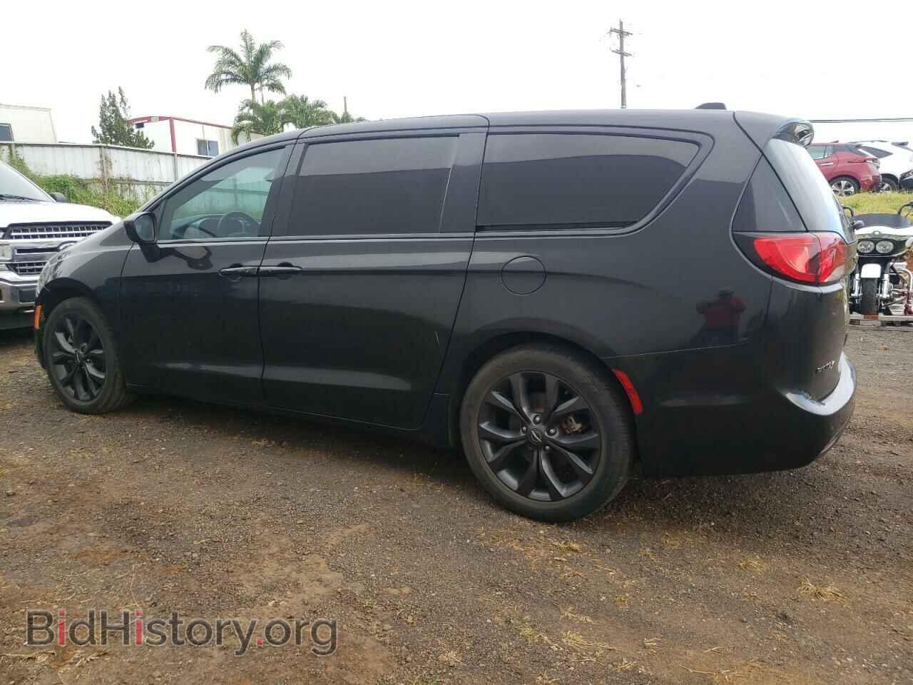 2019 CHRYSLER PACIFICA - VIN: 2C4RC1FGXKR532146 - Фото 2