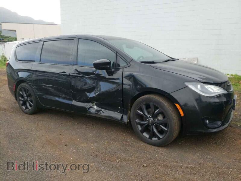 2019 Chrysler PACIFICA (VIN 2C4RC1FGXKR532146) — photo 4 of 13