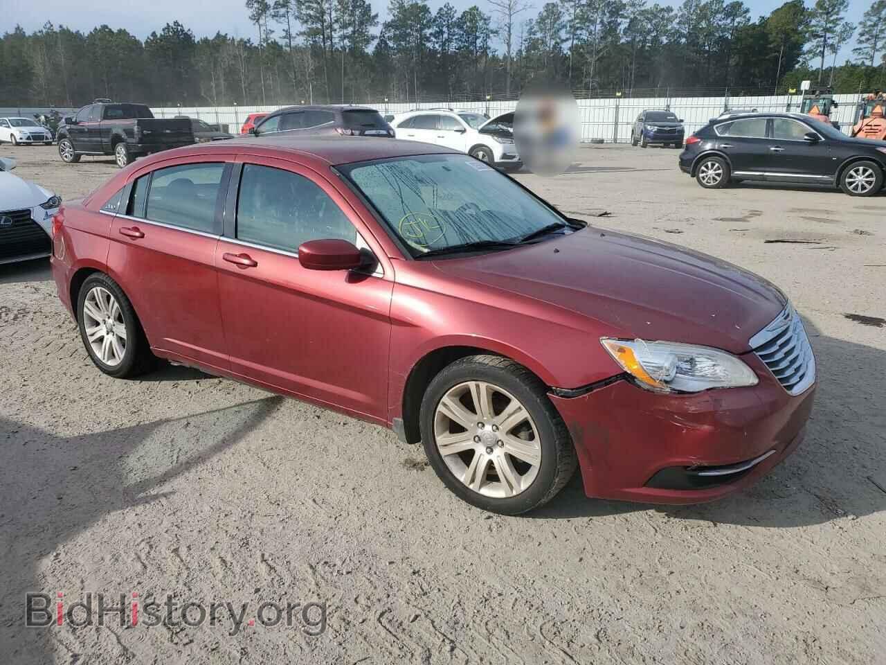 2013 CHRYSLER 200 - VIN: 1C3CCBAB1DN698020 - Фото 4