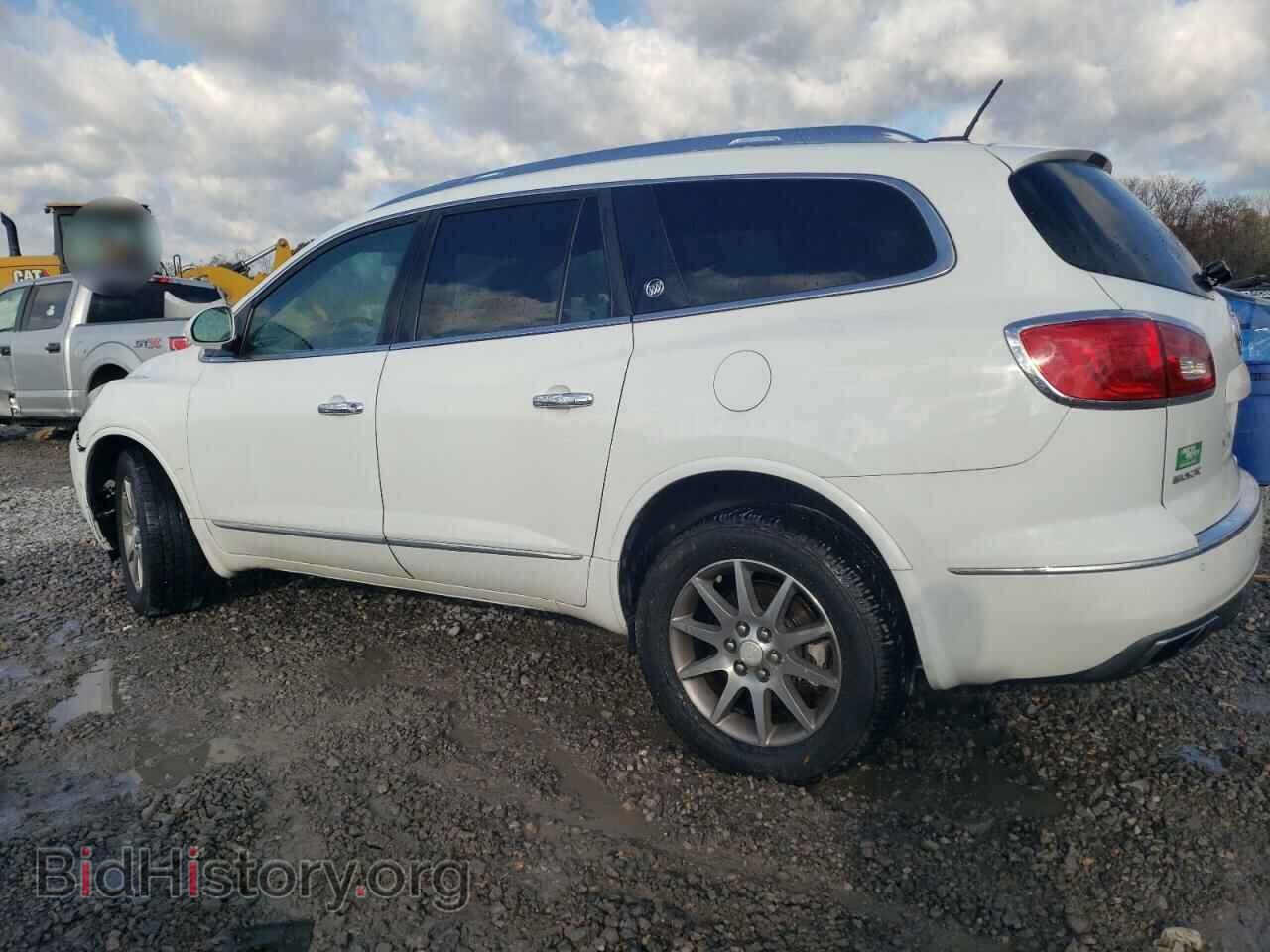 2017 BUICK ENCLAVE - VIN: 5GAKRAKD0HJ102782 - Фото 2