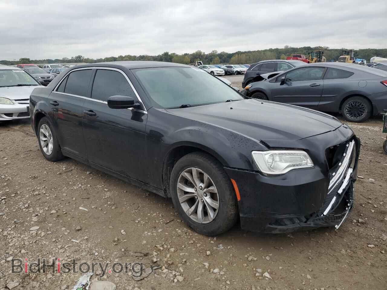 2015 CHRYSLER 300 - VIN: 2C3CCAAG6FH803281 - Photo 4