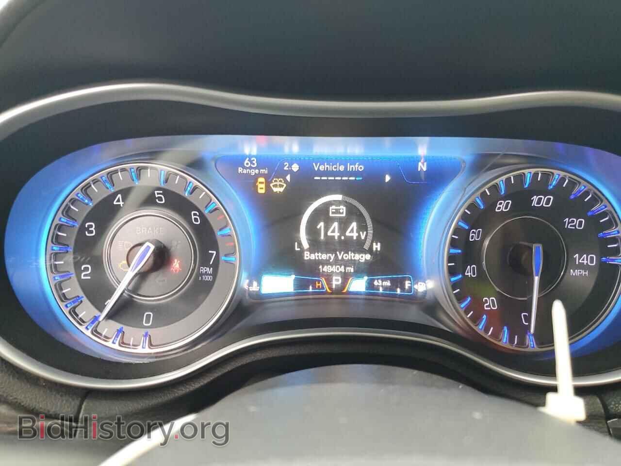 2015 CHRYSLER 300 - VIN: 2C3CCAAG6FH803281 - Photo 9