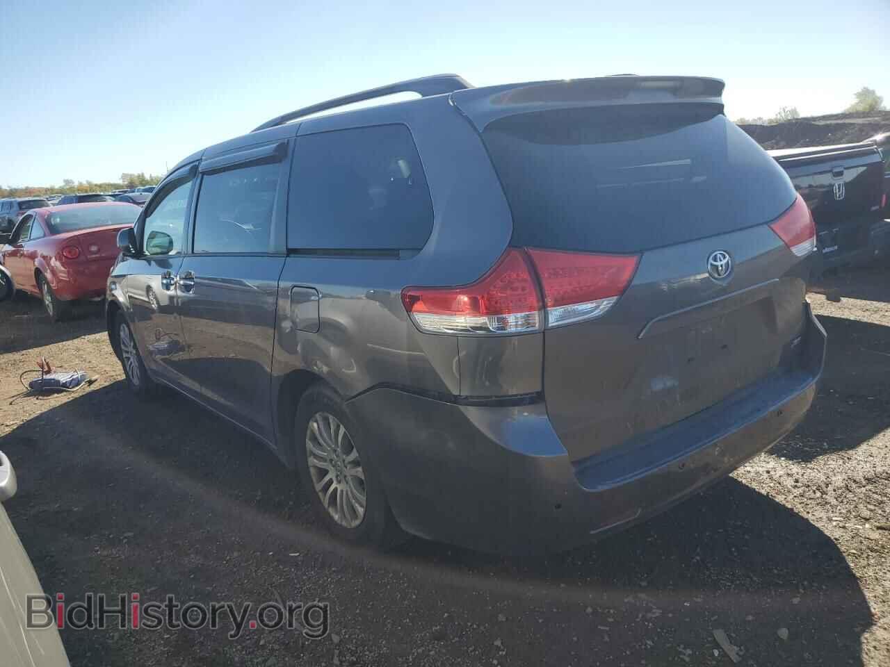 2012 TOYOTA All Models - VIN: 5TDYK3DCXCS271913 - Фото 2