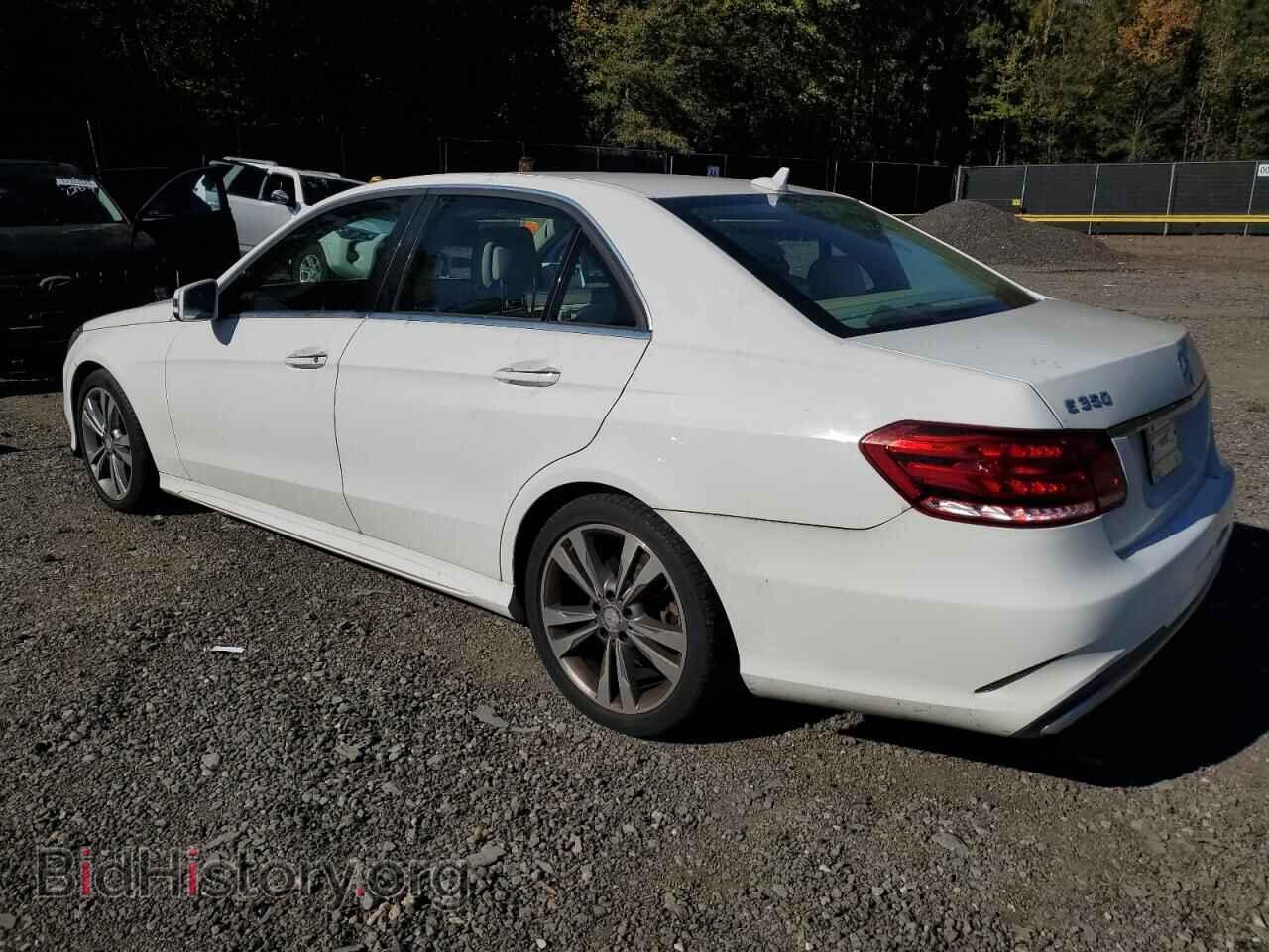 2014 MERCEDES-BENZ E-CLASS - VIN: WDDHF5KBXEA982799 - Фото 2