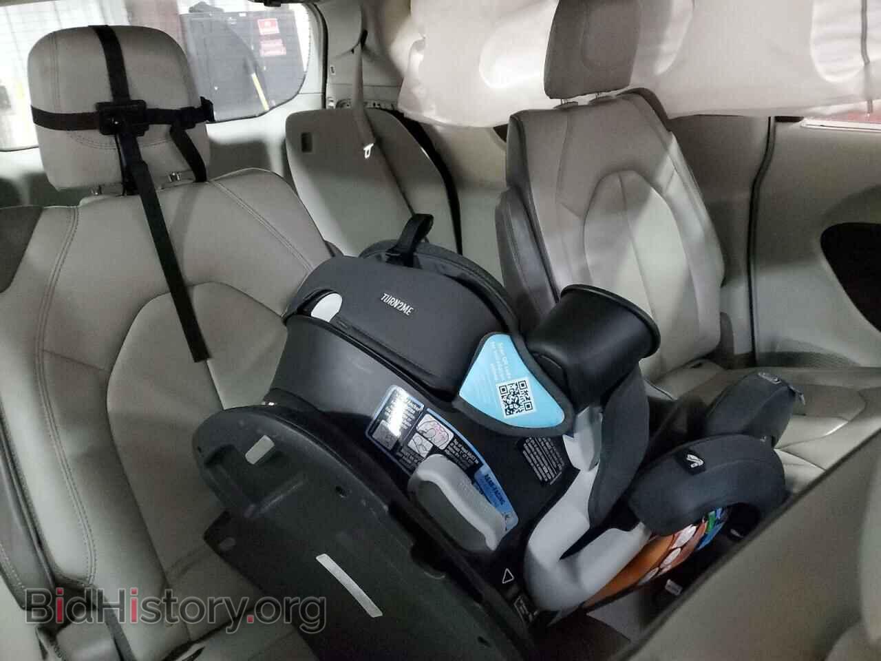 2017 CHRYSLER PACIFICA - VIN: 2C4RC1BGXHR691666 - Фото 10