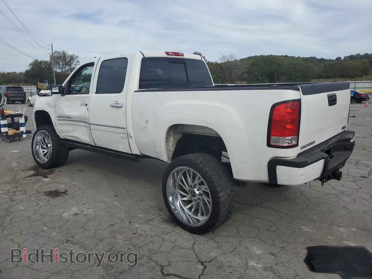 2013 GMC SIERRA - VIN: 1GT125E89DF110073 - Фото 2