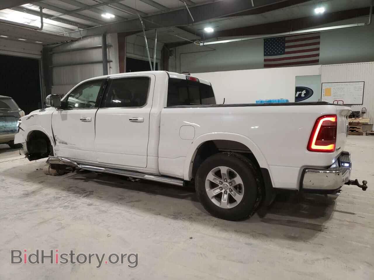 2019 RAM 1500 - VIN: 1C6SRFRT1KN640603 - Фото 2