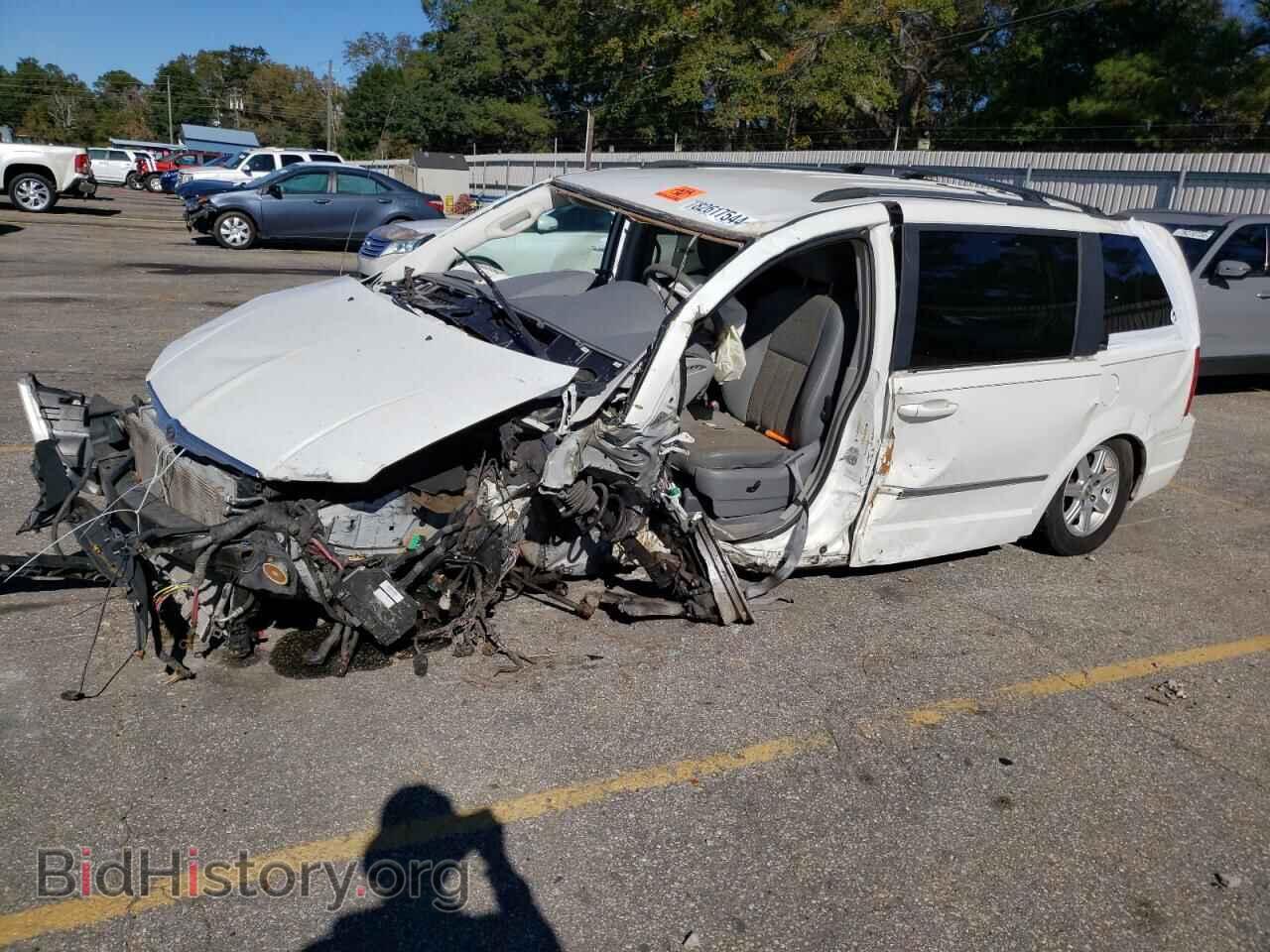 Photo 2A4RR5D17AR128993 - CHRYSLER MINIVAN 2010
