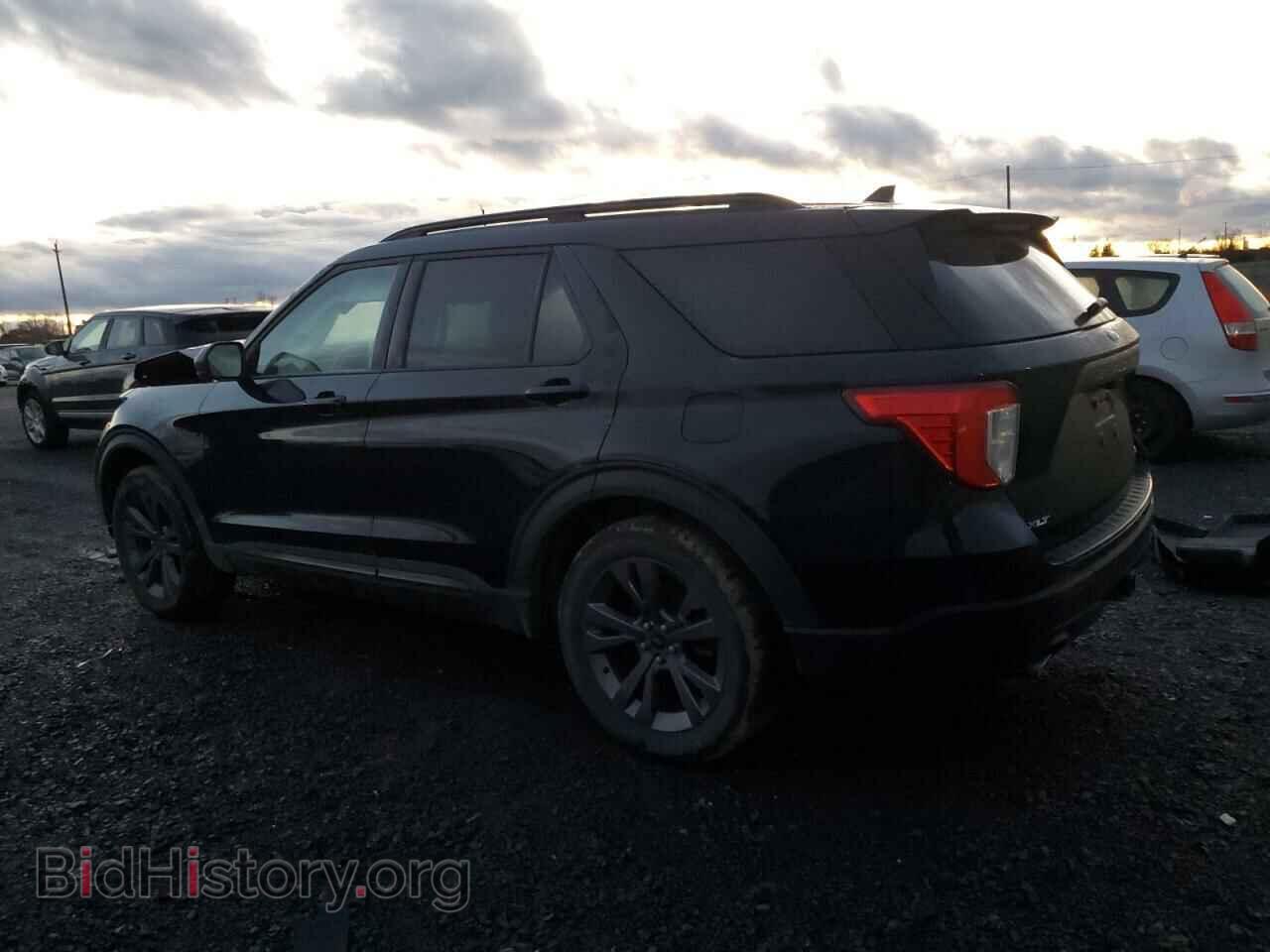 2021 FORD EXPLORER - VIN: 1FMSK8DH5MGB47473 - Photo 2