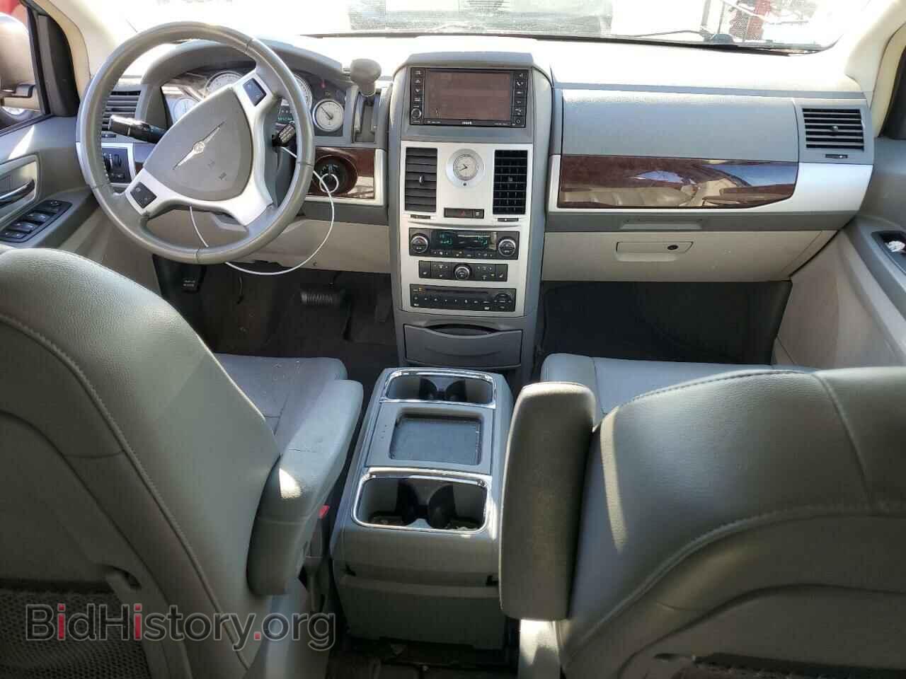 2010 CHRYSLER MINIVAN - VIN: 2A4RR5D1XAR189190 - Фото 8