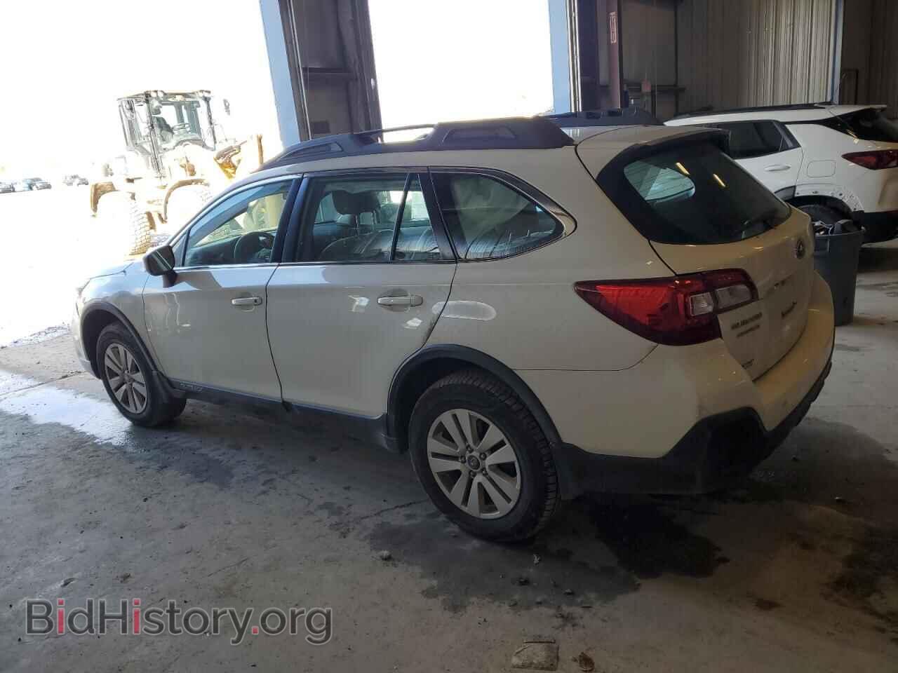 2018 SUBARU OUTBACK - VIN: 4S4BSAAC9J3207368 - Фото 2