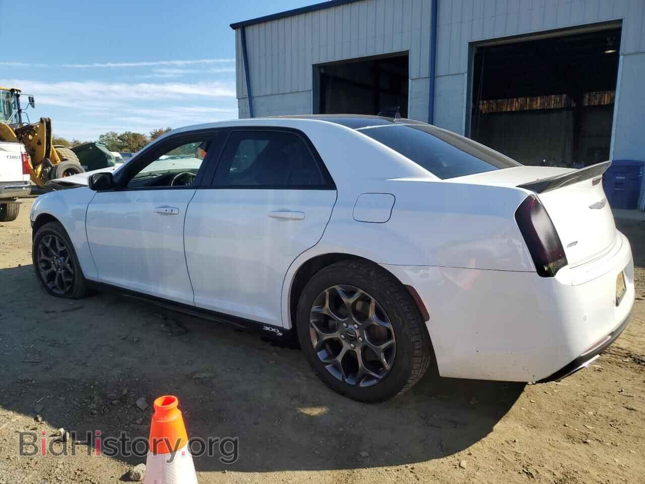 2017 CHRYSLER 300 - VIN: 2C3CCAGG0HH512513 - Фото 2