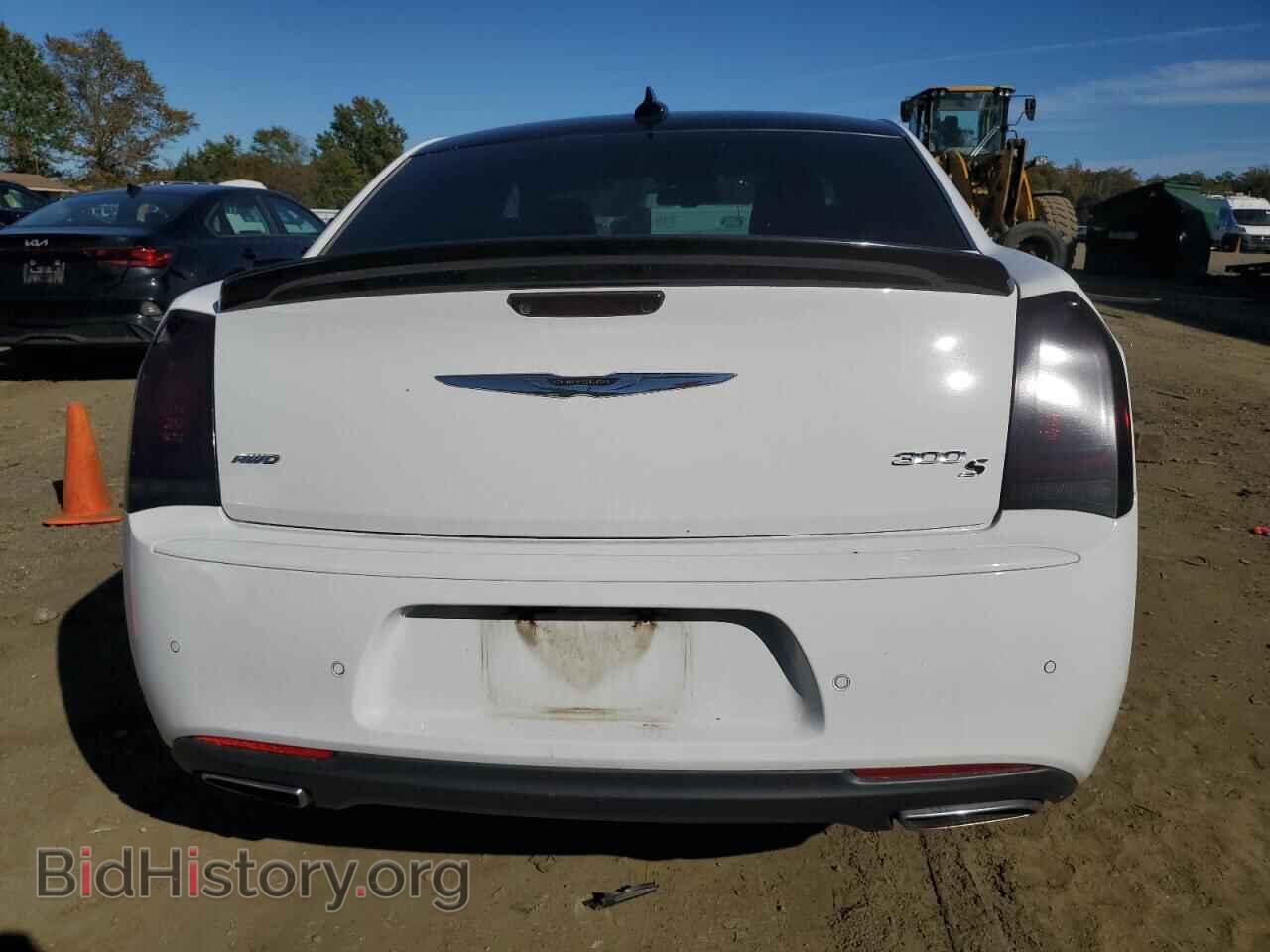2017 CHRYSLER 300 - VIN: 2C3CCAGG0HH512513 - Фото 6