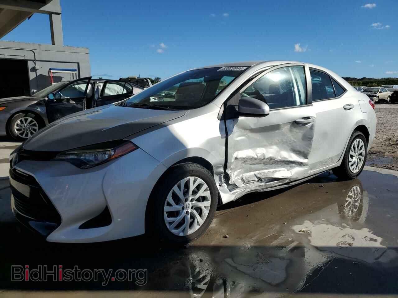 Фотография 5YFBURHE0HP627445 - TOYOTA COROLLA 2017