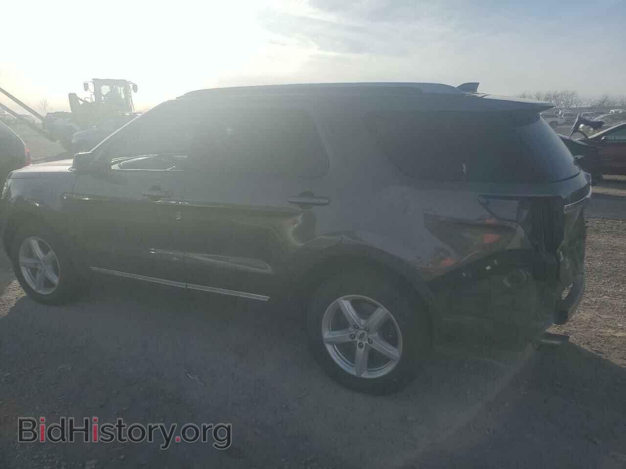 2017 FORD EXPLORER - VIN: 1FM5K8D82HGC64446 - Photo 2