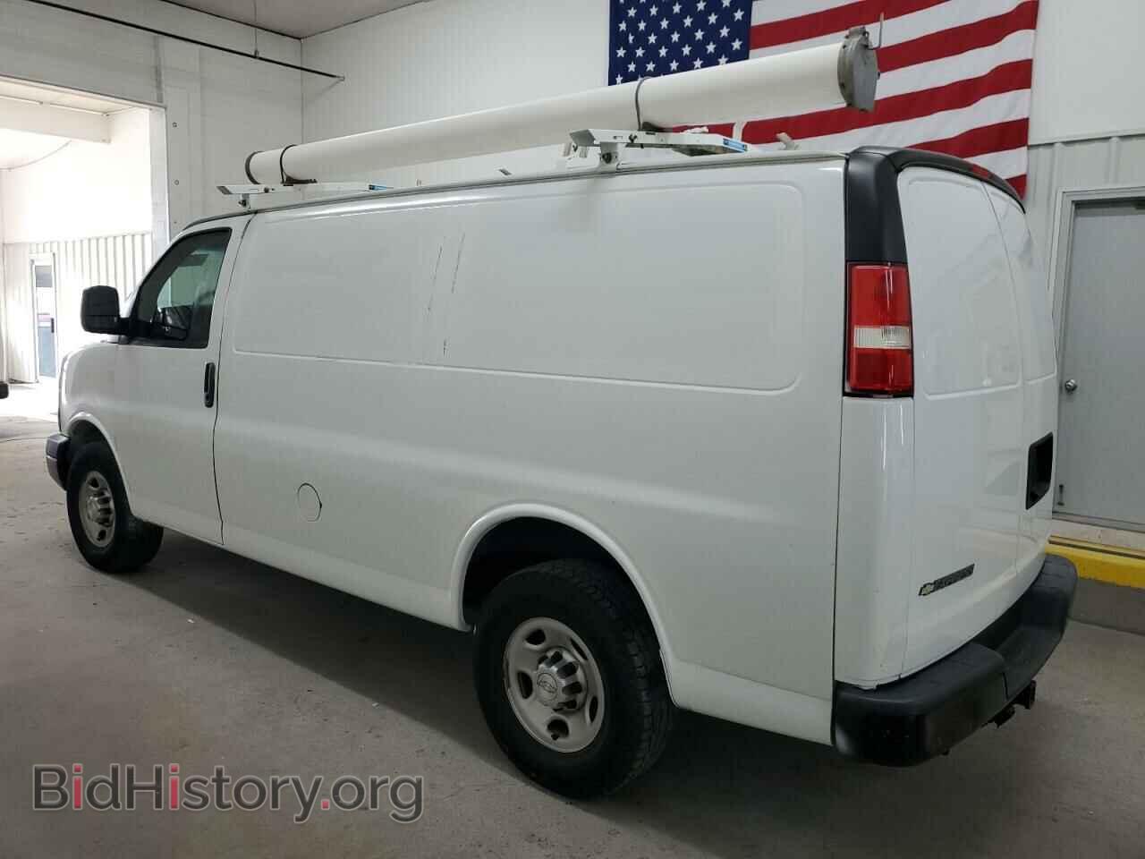 2015 CHEVROLET EXPRESS - VIN: 1GCWGFCF4F1247372 - Фото 2