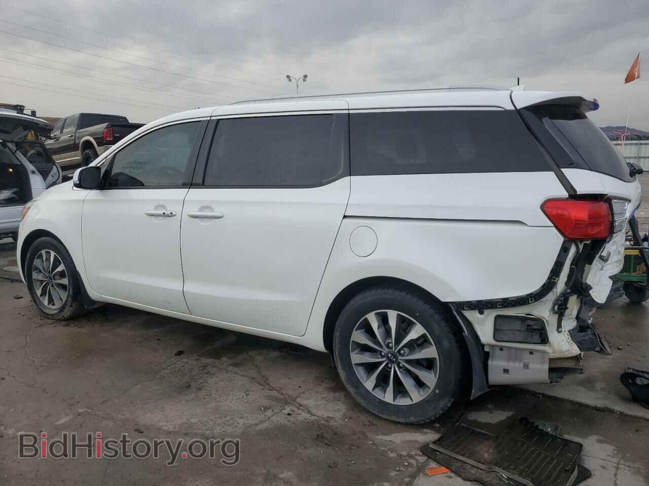 2015 KIA All Models - VIN: KNDMC5C19F6032915 - Photo 2