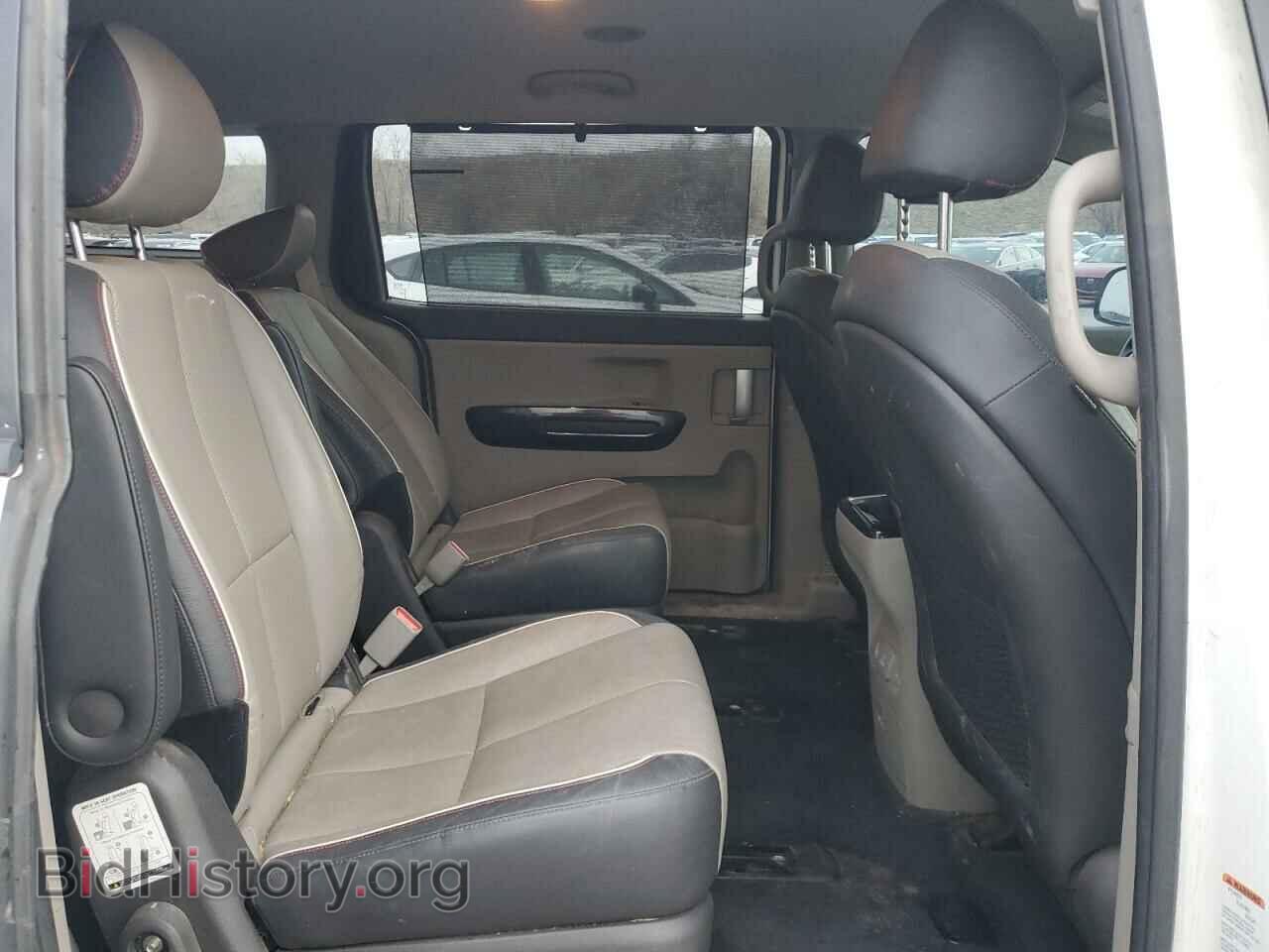 2015 KIA All Models - VIN: KNDMC5C19F6032915 - Photo 11