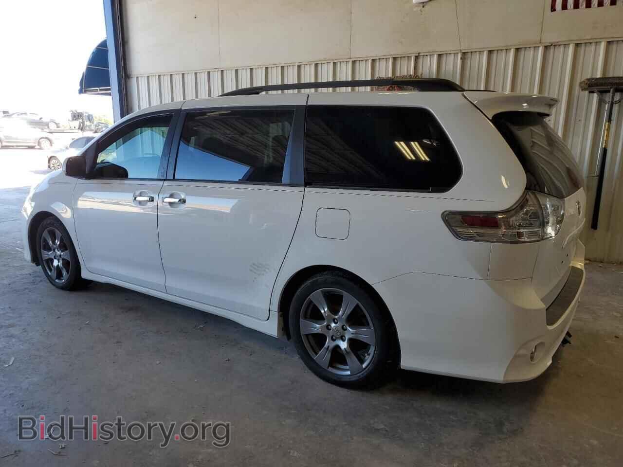 2017 TOYOTA SIENNA - VIN: 5TDXZ3DC3HS799372 - Фото 2
