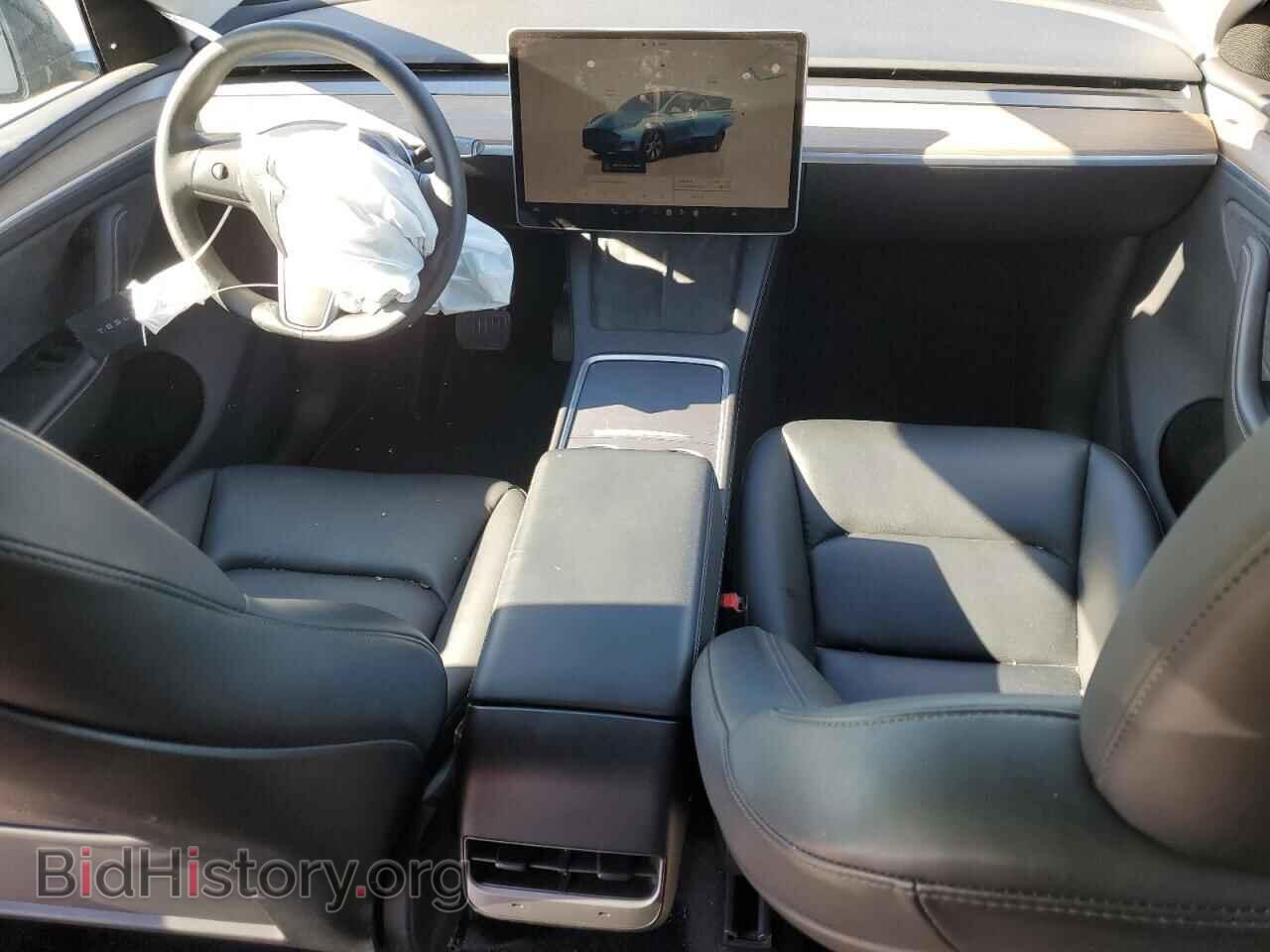 2024 TESLA MODEL Y - VIN: 7SAYGDEE0RA275764 - Фото 8