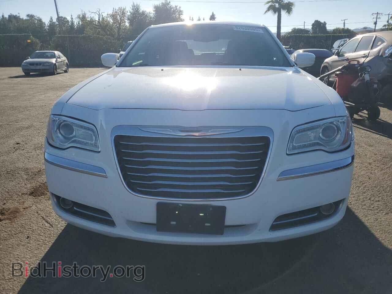 2013 CHRYSLER 300 - VIN: 2C3CCARG3DH717329 - Фото 5