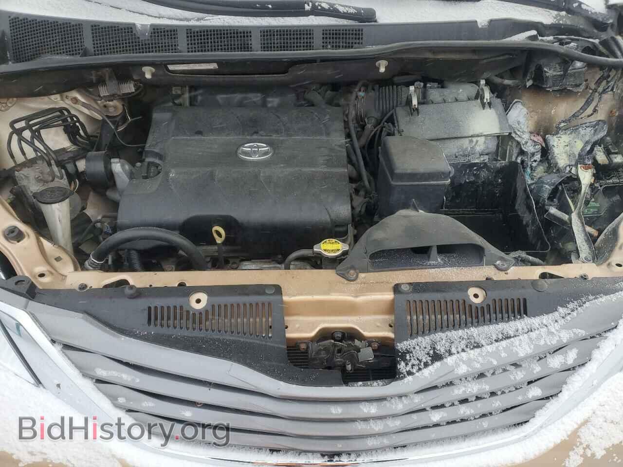 2013 TOYOTA All Models - VIN: 5TDDK3DC8DS060936 - Photo 12
