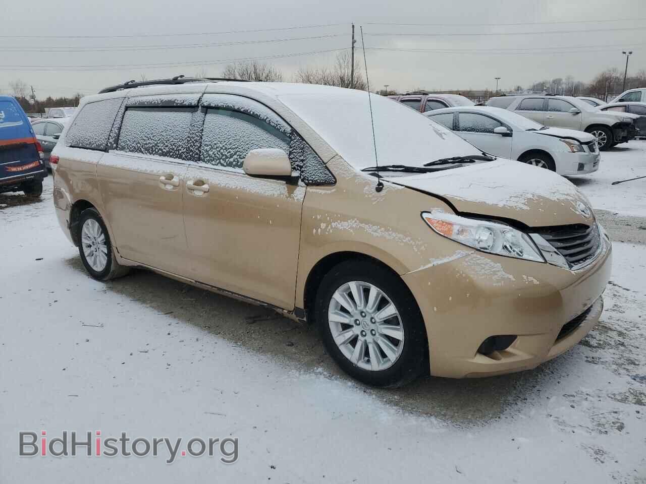 2013 TOYOTA All Models - VIN: 5TDDK3DC8DS060936 - Photo 4