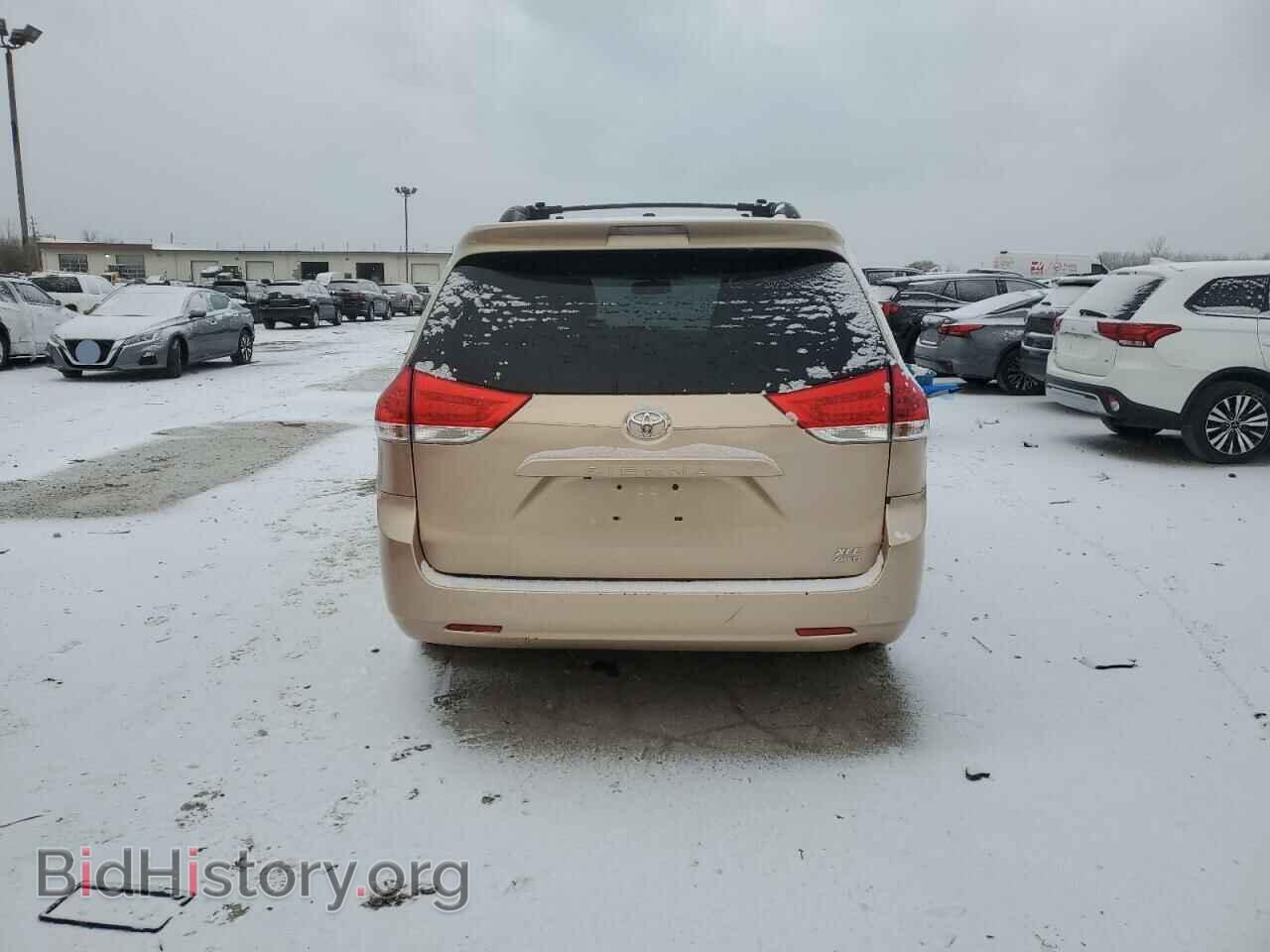 2013 TOYOTA All Models - VIN: 5TDDK3DC8DS060936 - Photo 6