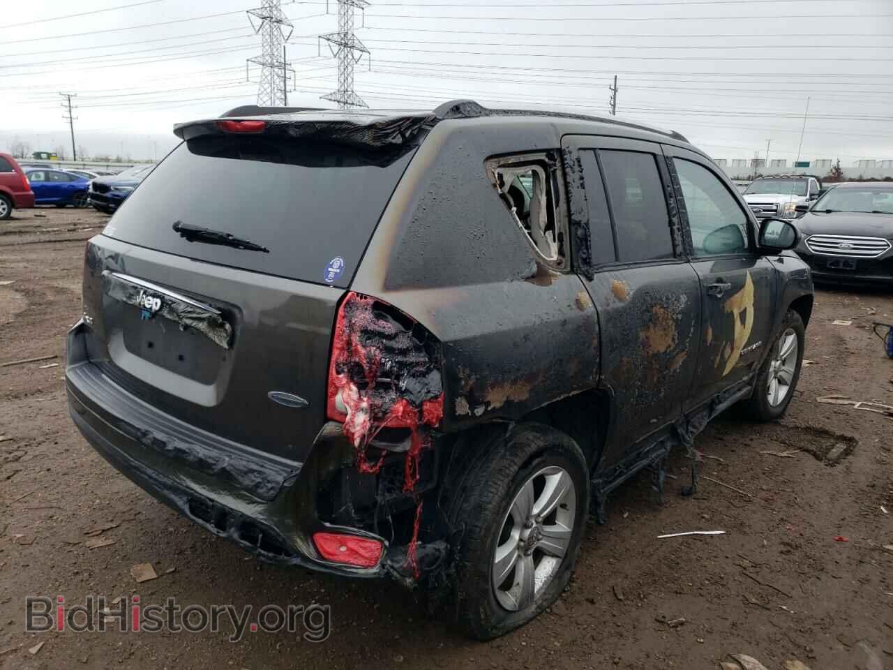 2014 JEEP COMPASS - VIN: 1C4NJDEB5ED788892 - Photo 3
