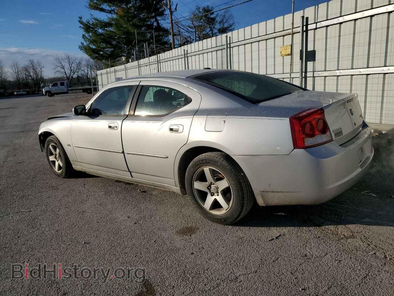 2010 DODGE CHARGER - VIN: 2B3CA3CV4AH210442 - Фото 2