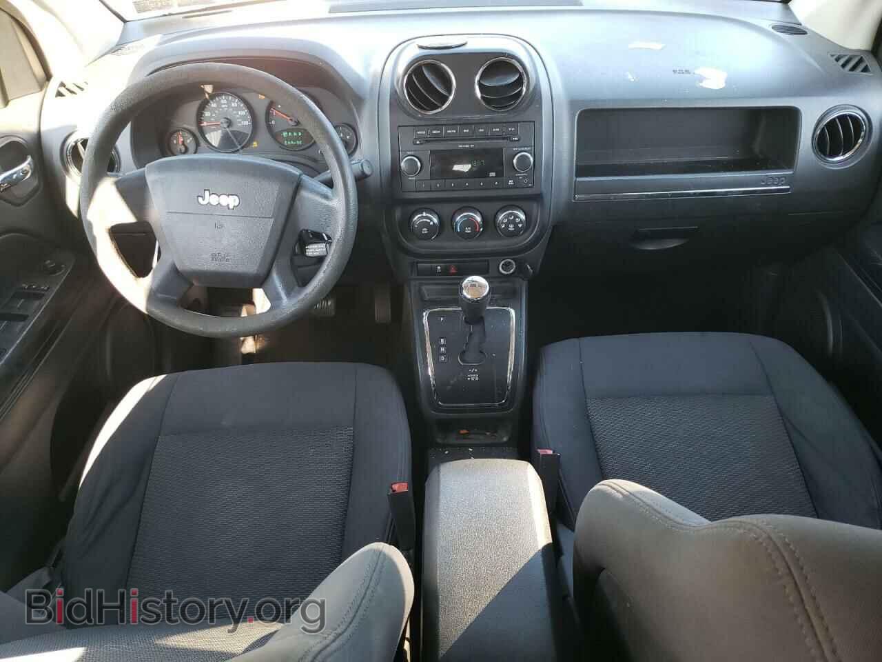 2010 JEEP COMPASS - VIN: 1J4NT4FB4AD578328 - Фото 8
