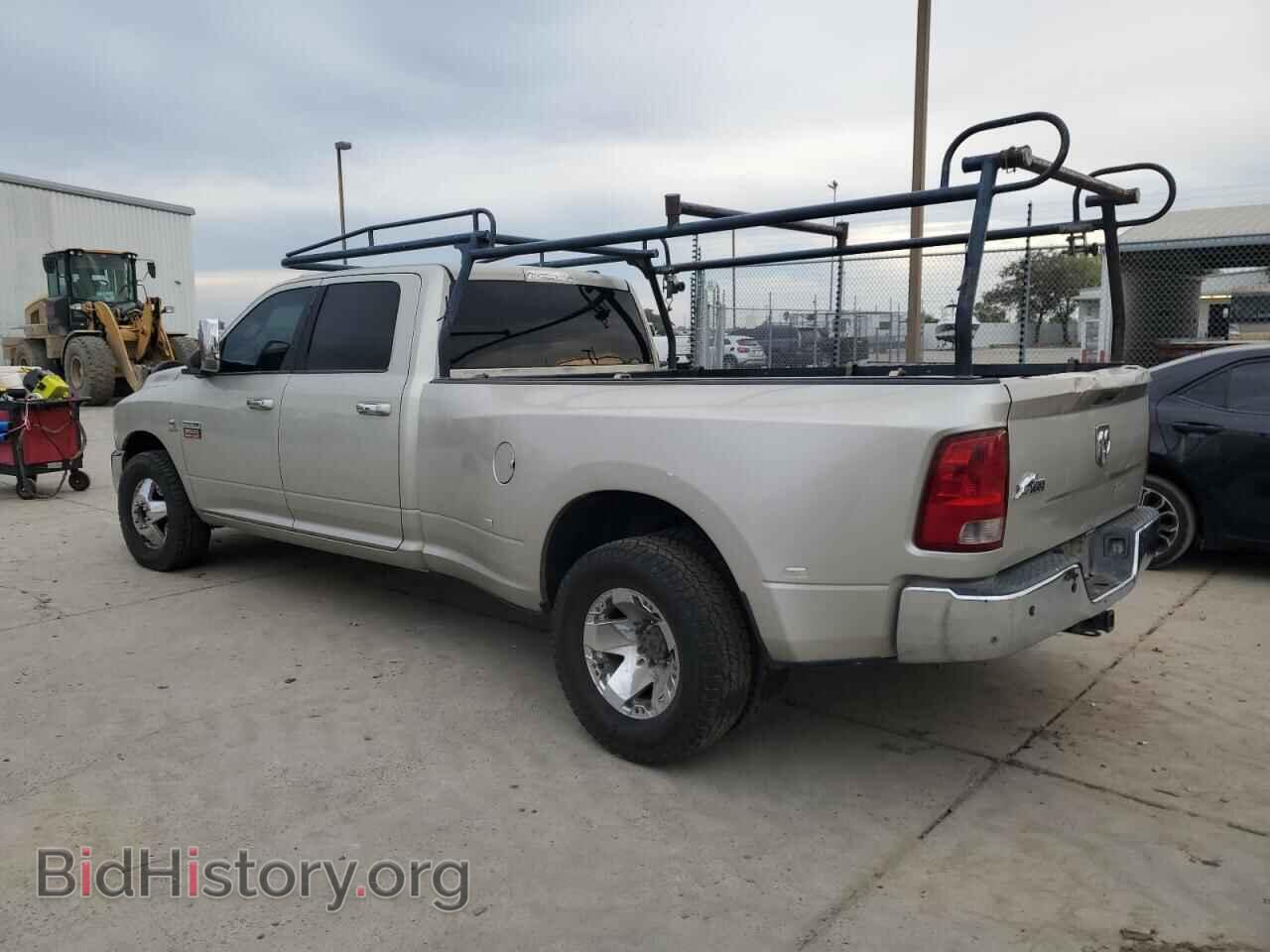 2010 DODGE All Models - VIN: 3D73M4CL0AG172689 - Photo 2