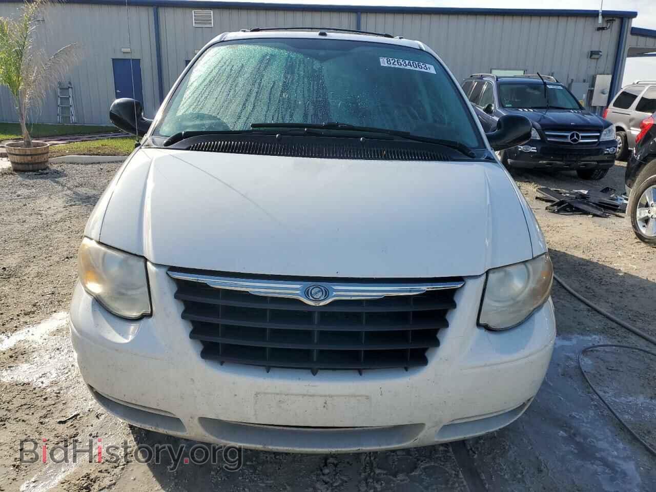 2007 CHRYSLER MINIVAN - VIN: 2A4GP54L17R263054 - Фото 5