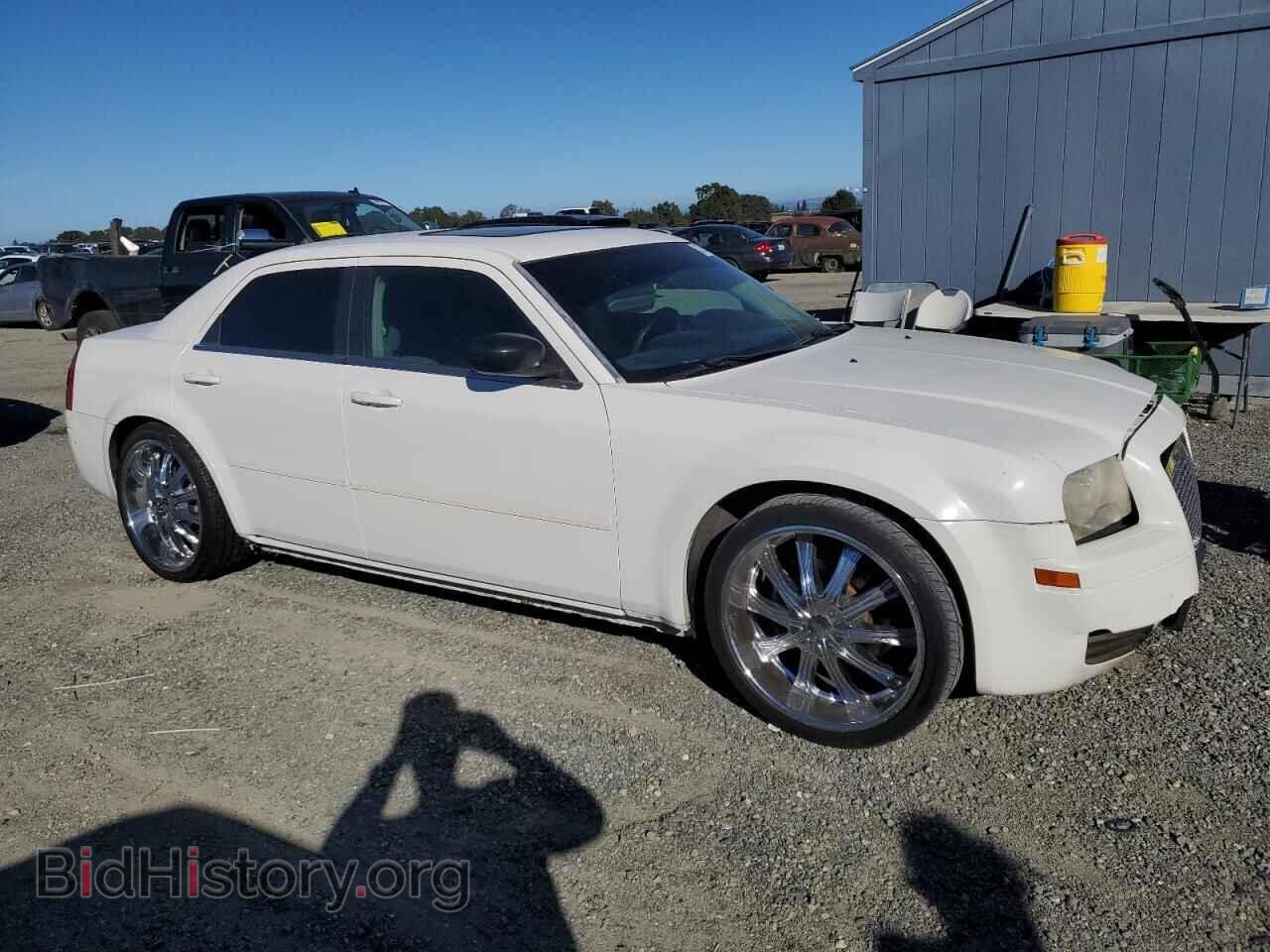 2006 CHRYSLER 300 - VIN: 2C3KA43R46H388656 - Фото 4