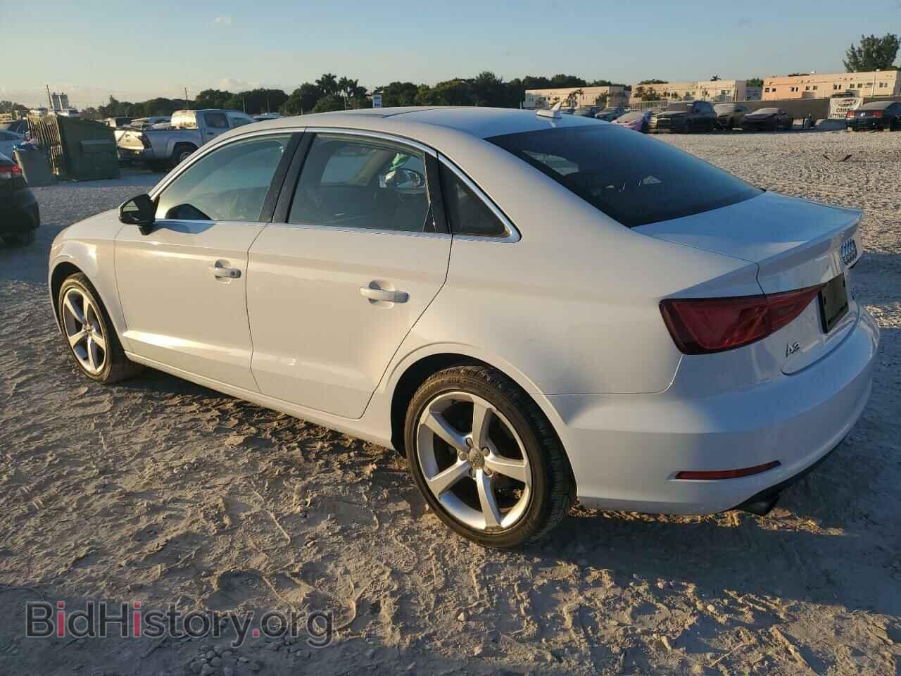2015 AUDI A3 - VIN: WAUBFGFF7F1117327 - Фото 2