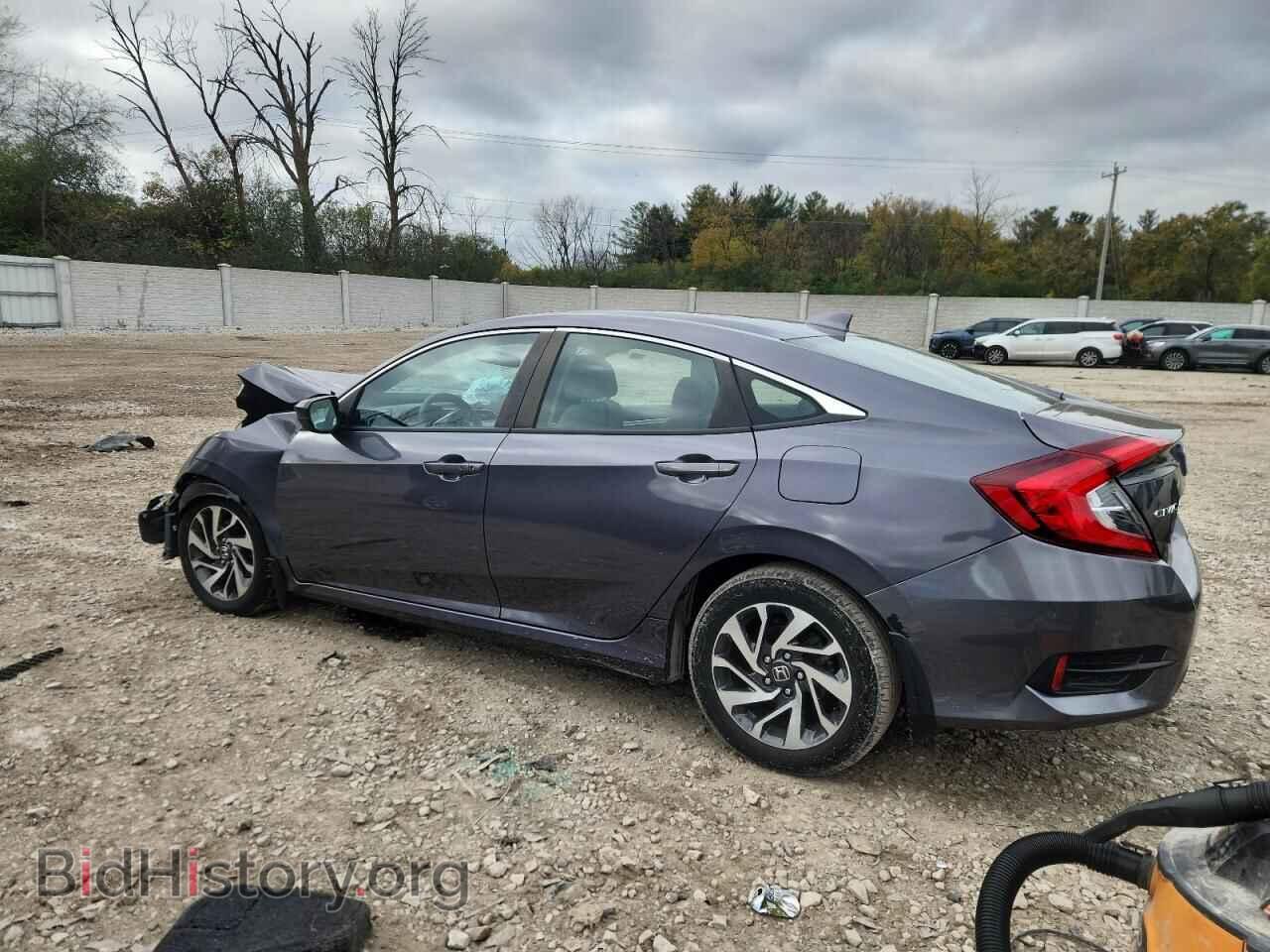2018 HONDA CIVIC - VIN: 19XFC2F76JE034793 - Фото 2