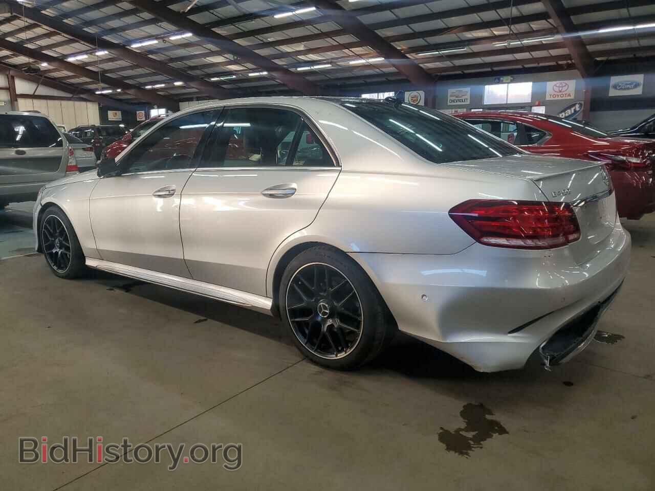 2015 MERCEDES-BENZ E-CLASS - VIN: WDDHF6HB0FB154687 - Фото 2