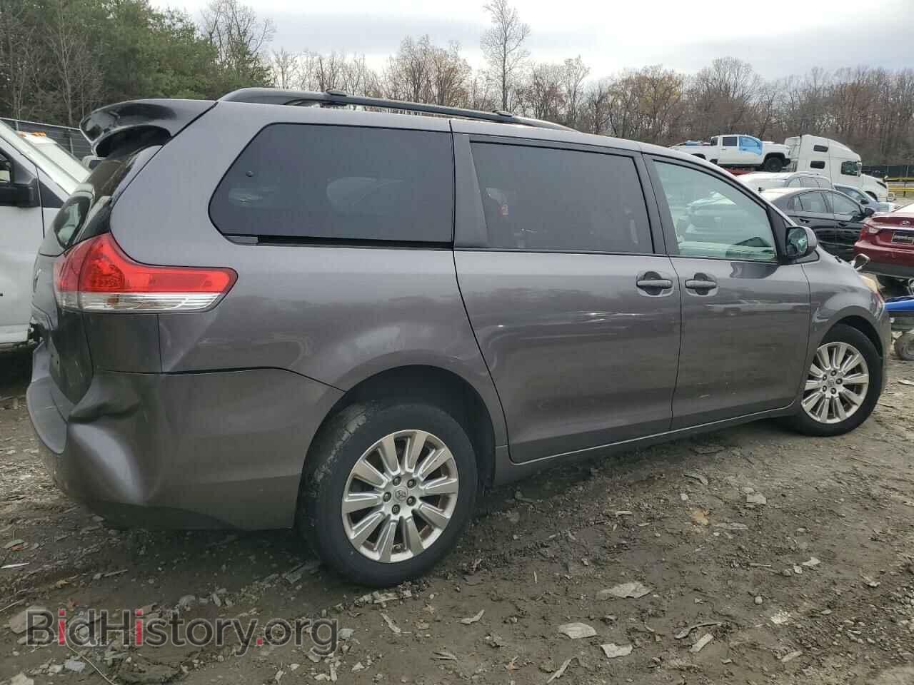 2011 TOYOTA All Models - VIN: 5TDDK3DC4BS011665 - Фото 3