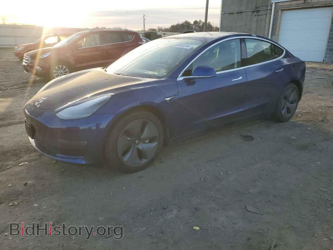 Photo 5YJ3E1EB7KF452756 - TESLA MODEL 3 2019