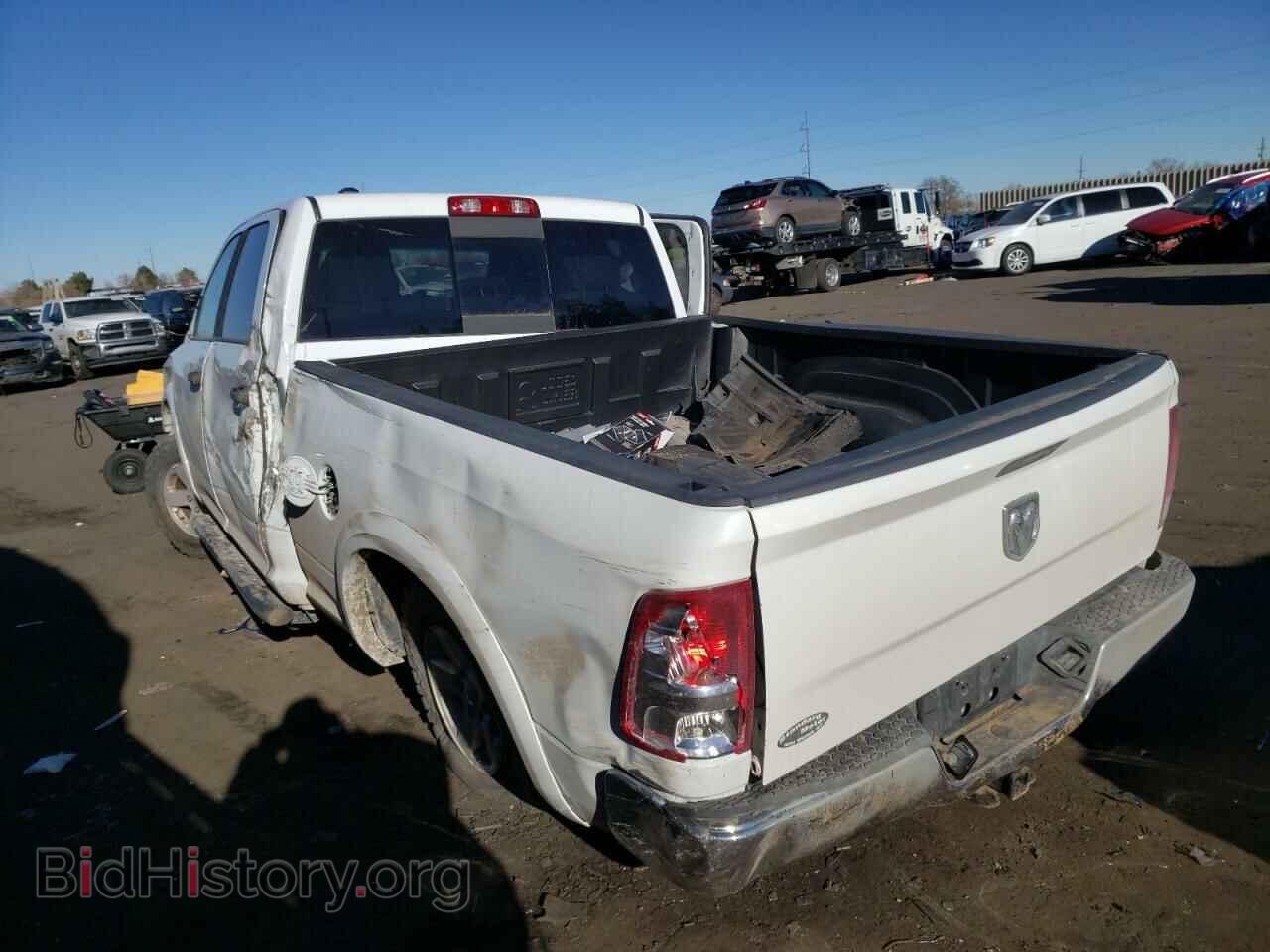 2016 RAM 1500 - VIN: 1C6RR7TT9GS326025 - Фото 2