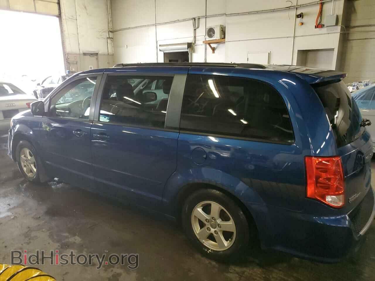 2011 DODGE CARAVAN - VIN: 2D4RN3DG3BR700933 - Photo 2