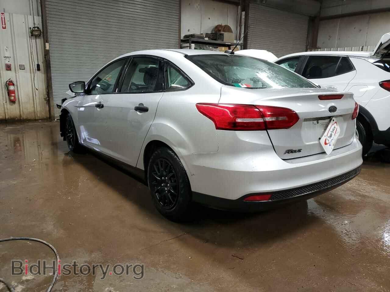 2018 FORD FOCUS - VIN: 1FADP3E22JL276193 - Photo 2