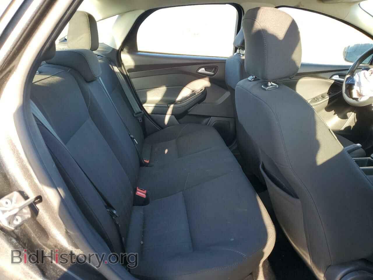 2017 FORD FOCUS - VIN: 1FADP3F22HL335896 - Photo 10