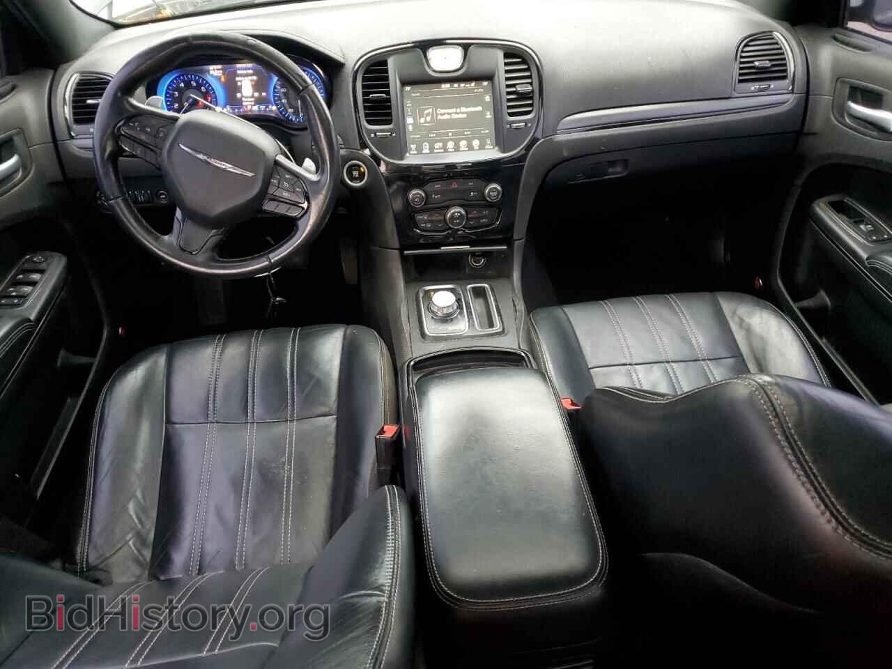 2015 CHRYSLER 300 - VIN: 2C3CCAGGXFH793085 - Фото 8